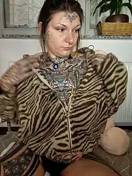 lizzardqueeen's avatar