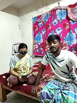 Freechat Love_Queen11 on StripChat