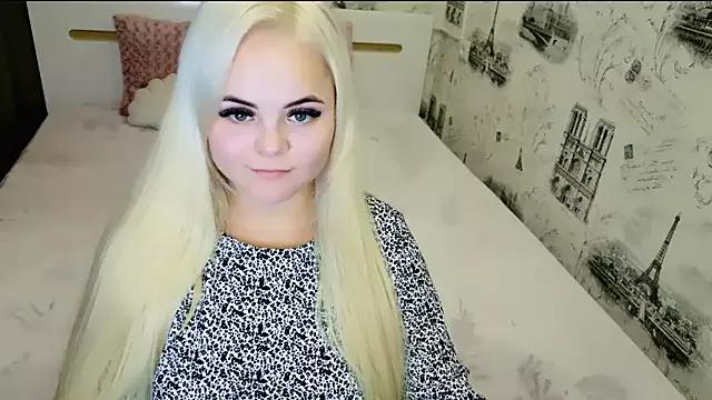 Freechat lovely-eyes on StripChat