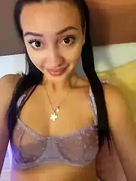 LucyKims on StripChat
