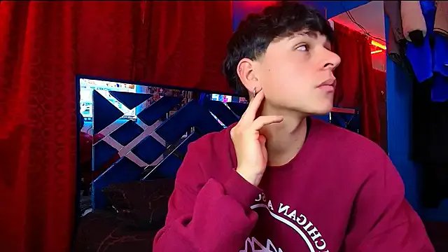 Freechat Luke_Howland on StripChat