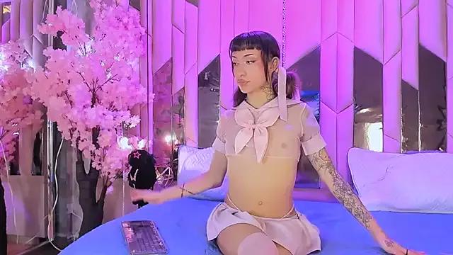 MadisonWood01 on StripChat