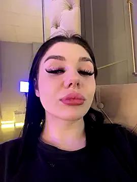 MaeveMoon on StripChat