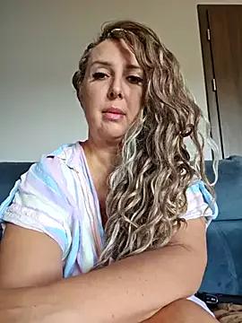 Freechat MariaRichi_ on StripChat