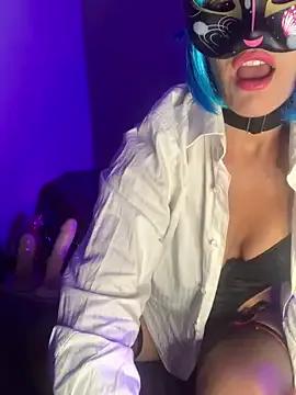 MaskeliParti on StripChat