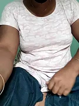 Maya-22 on StripChat 