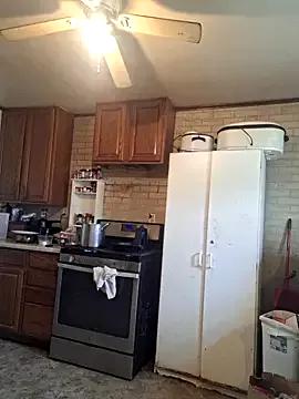 mcv131985 on StripChat