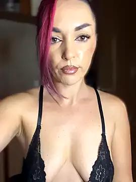 Freechat MeganFoxiy on StripChat