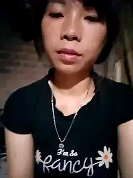 Freechat mekaka00 on StripChat