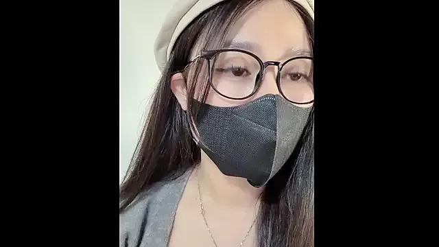 MiCandy-Lovee on StripChat