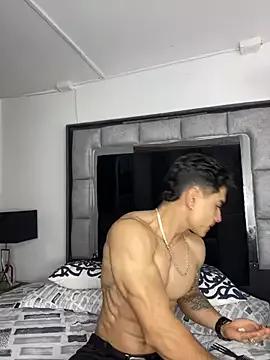 MR_MUSCLE on StripChat 