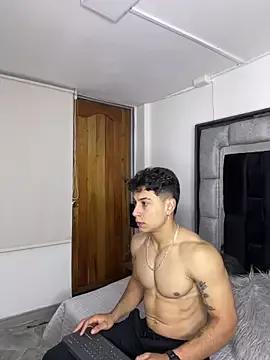 MR_MUSCLE on StripChat 
