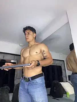 MR_MUSCLE on StripChat 
