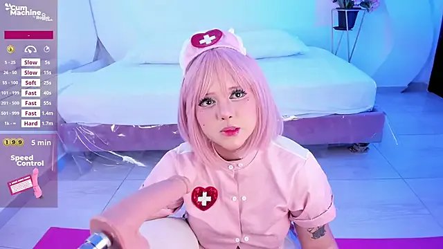 Freechat NanaOsaky on StripChat