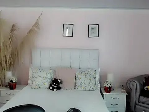 Freechat nathalialoes1 on StripChat