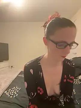 NaughtyLittleLouise's avatar