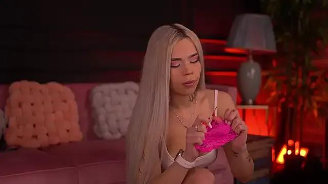 NickyBenz on StripChat