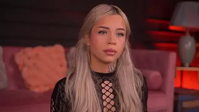 NickyBenz on StripChat