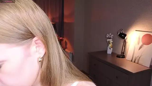 Freechat OdellaFrake on StripChat