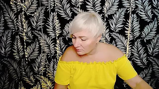 StripChat Olivia_playful is Freechat Olivia_playful — Sexual talk, caresses, topless