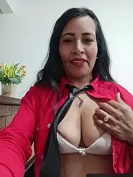 PAULA20- on StripChat