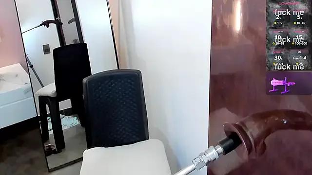 Freechat pocahontas_lantina on StripChat