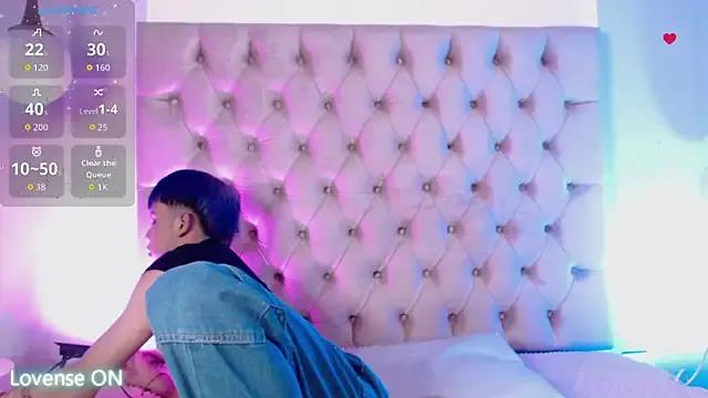 StripChat Princeapolo_anki is Freechat Princeapolo_anki — dance erotic + oil body