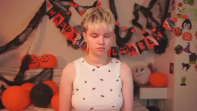 puffimini — massage my tits (CLOSE UP)