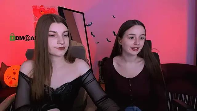 Group pure_radiance1 on StripChat