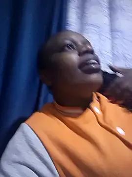 queen_arianna on StripChat