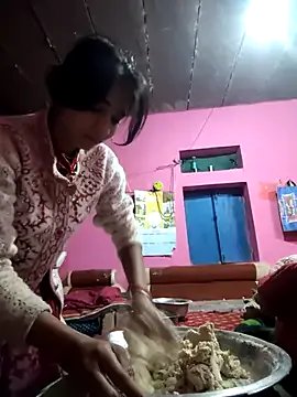 R_Roshni on StripChat