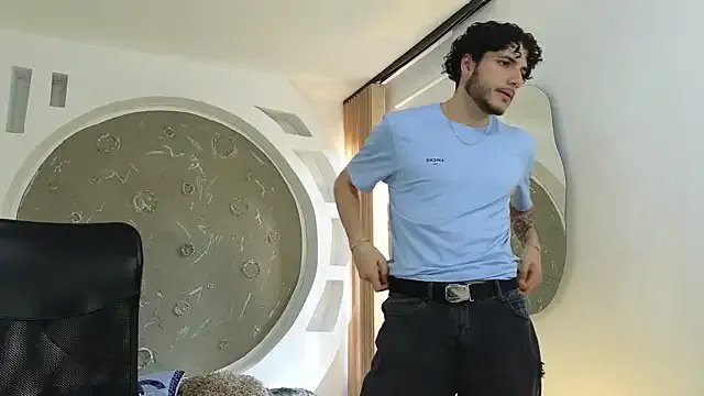 Freechat Rafael_Mendezz on StripChat