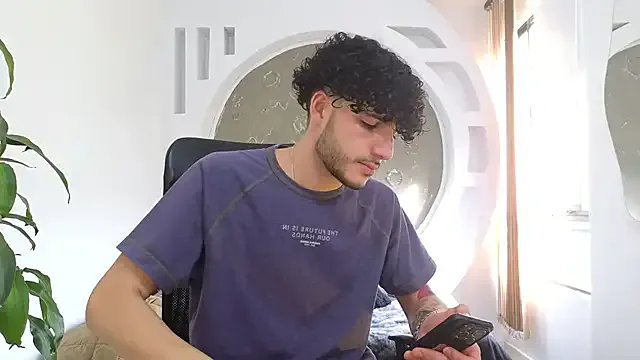 Freechat Rafael_Mendezz on StripChat