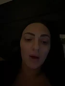 Freechat RaisaSalvi on StripChat