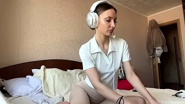 RegineWasden — Sexy eyes contact to get enjoy