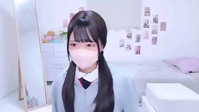 Freechat rinochi_ on StripChat