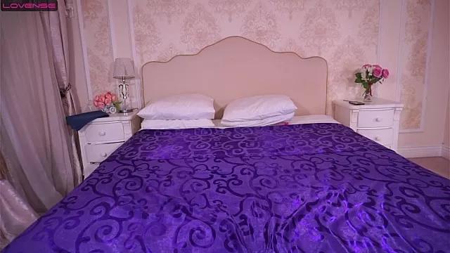 Freechat RosaCatalleya on StripChat