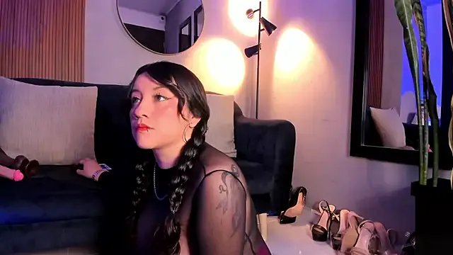 Freechat rose_xd on StripChat