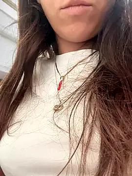 Freechat rossana99_ on StripChat