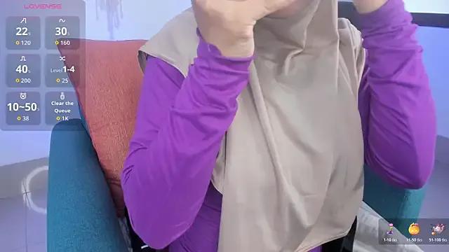 Freechat saray_halam on StripChat