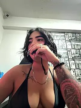 Scarlett-LS on StripChat