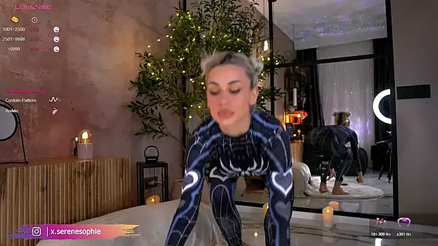 Freechat Serene_Sophiex on StripChat