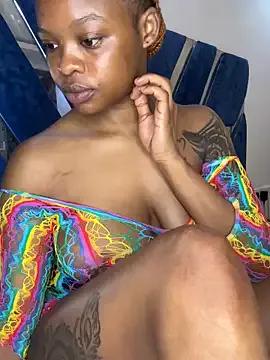 SexxyLunar on StripChat 
