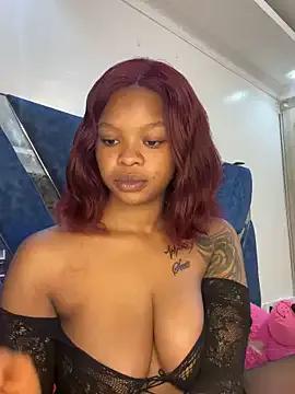 SexxyLunar on StripChat 