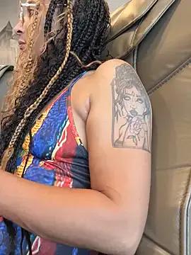 Freechat Shuggabutt on StripChat