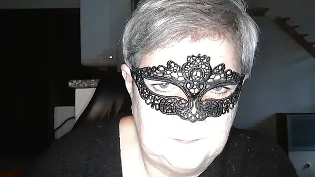 Freechat simona60 on StripChat