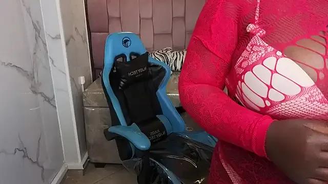 Freechat Soffia_b on StripChat