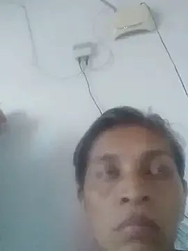 Freechat soltrinidad on StripChat