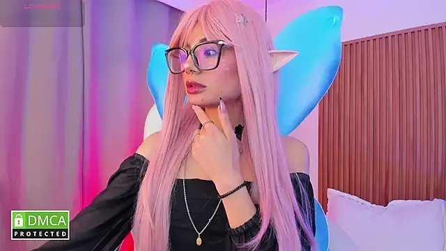 Freechat sophiecherry_ on StripChat