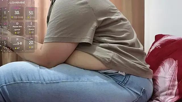 Freechat SpoilHerThick on StripChat